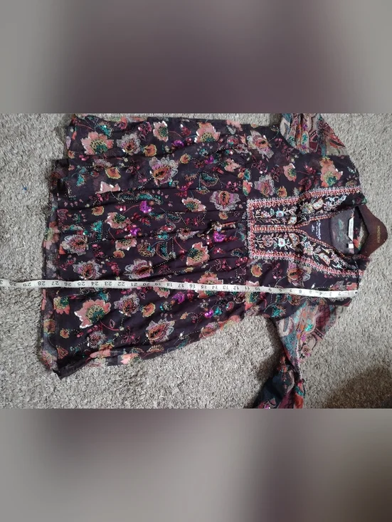 Top - Picture 7 of 7